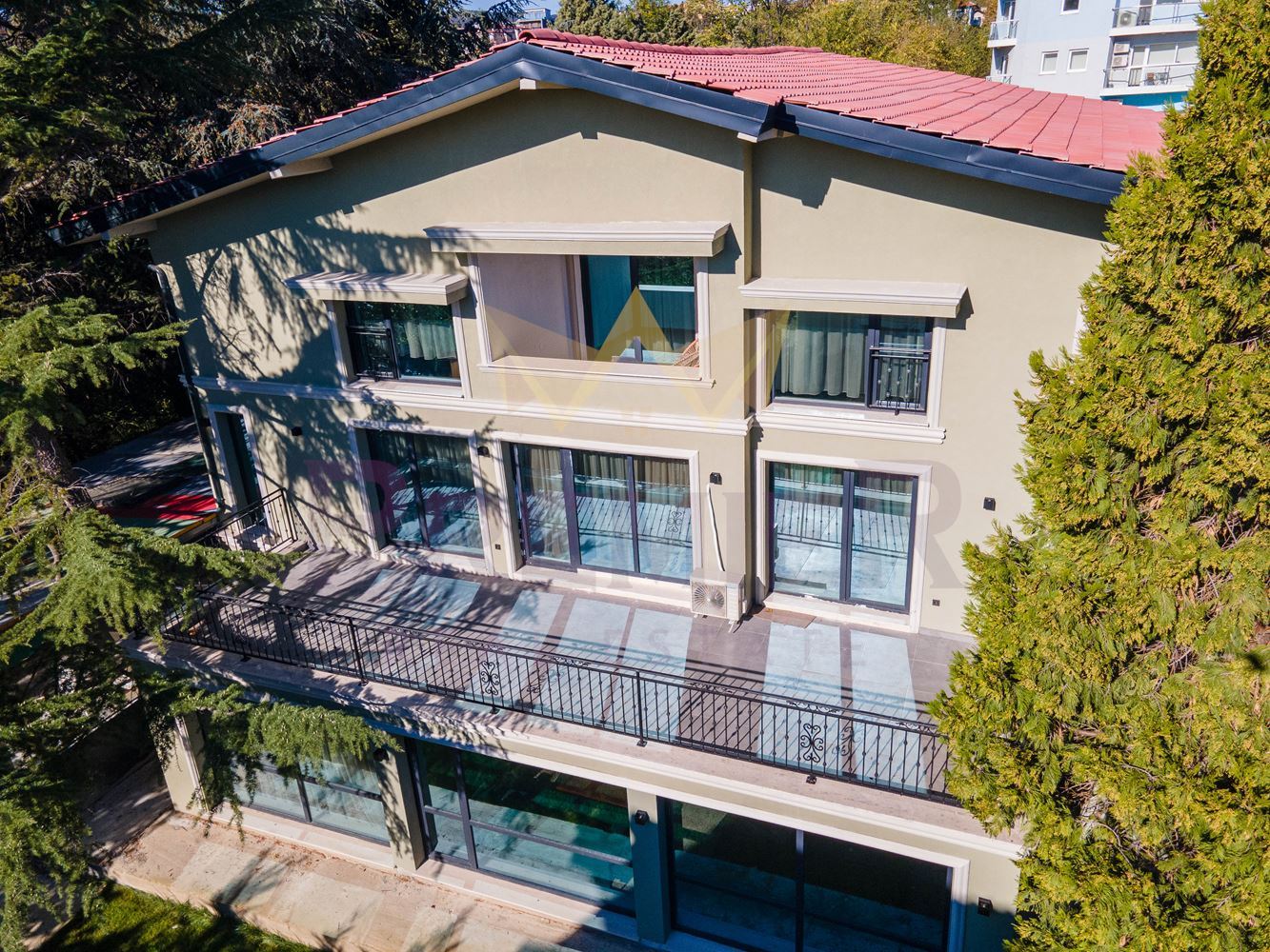 Клубный дом